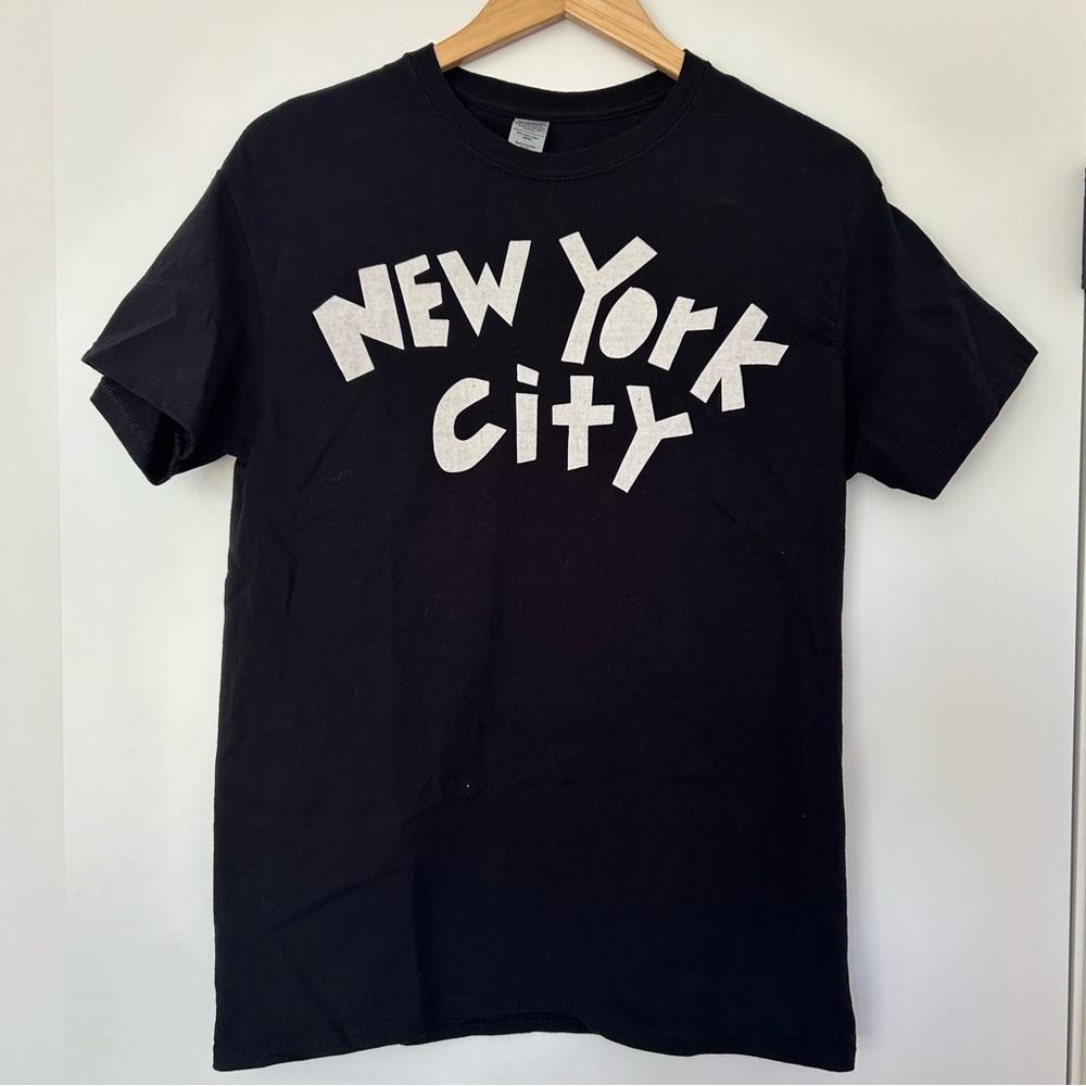Christian Joy New York Black NYC tee medium
